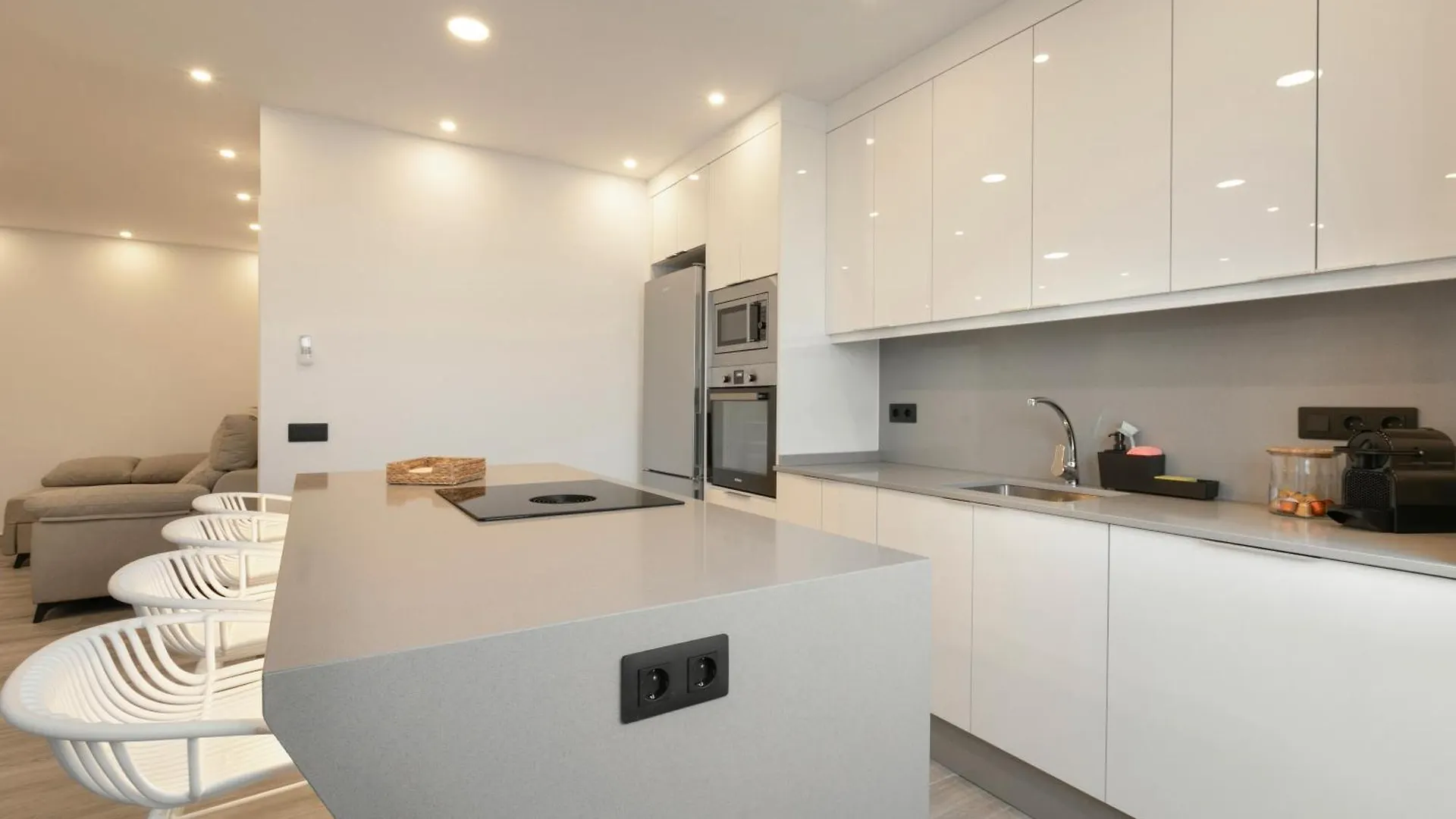 Apartamento Avenida Maritima Candelaria Lägenhet